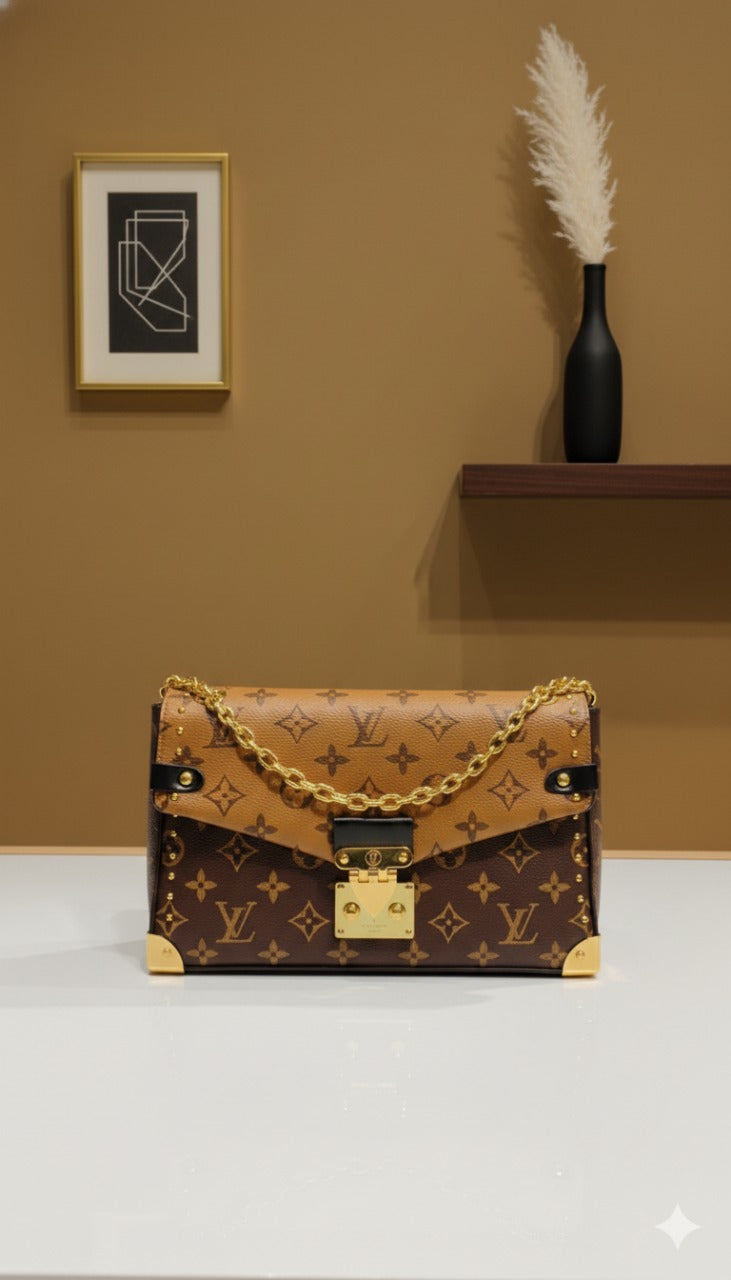 Louis Vuitton Hand Bags